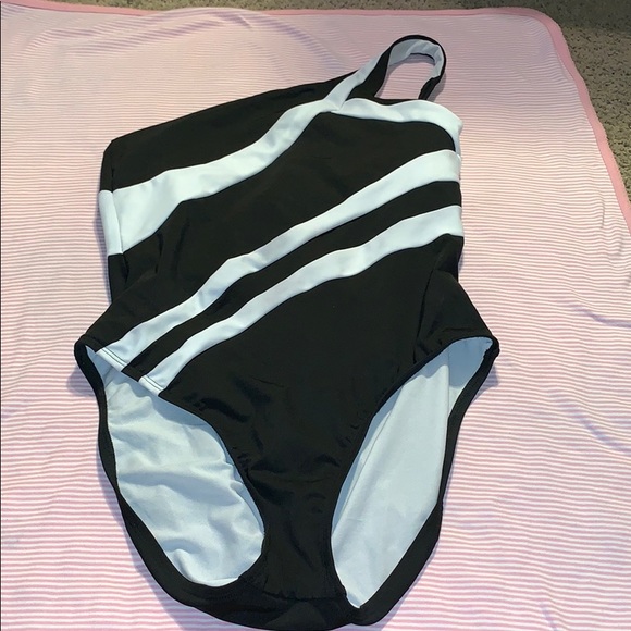 Kenneth Cole Other - Kenneth Cole swimsuit large